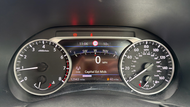 Nissan Juke 1.0 DiG-T 114 N-Connecta 5dr Petrol Hatchback